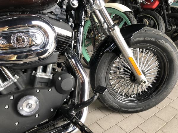 Frontfender Harley Sporster für 16“ mit 130er Custom Softail Uni